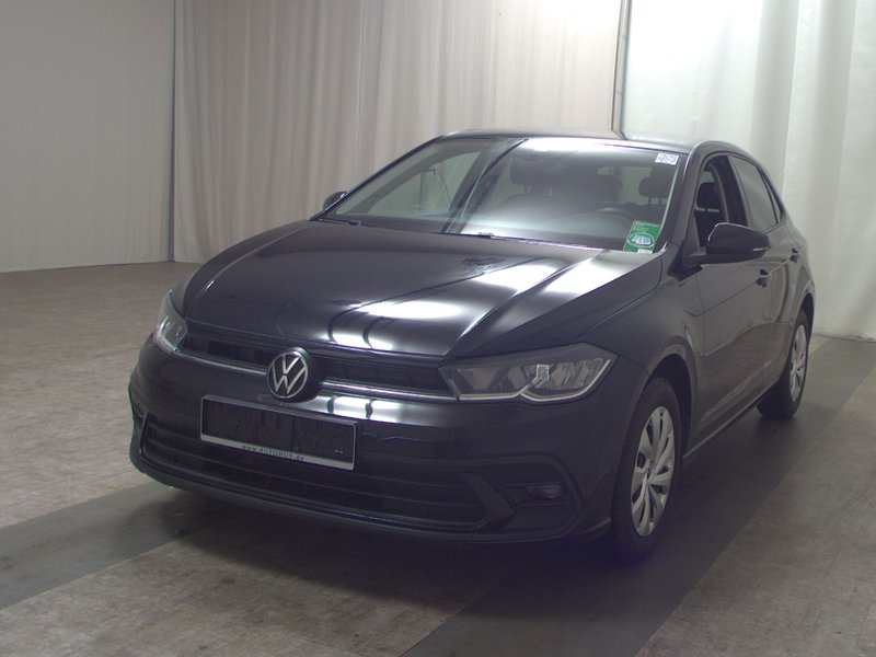 Volkswagen Polo 1.0 TSI Life • Full LED — 2