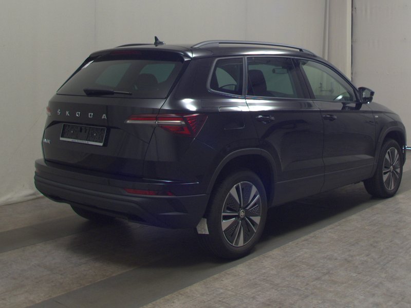 Škoda Karoq 2.0 TDI Tour automatik • LED • digitalni instrumenti — 4