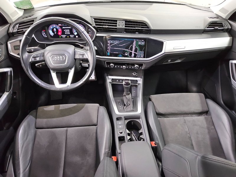 Audi Q3 35 TDI automatik advanced • panorama • Full LED — 5