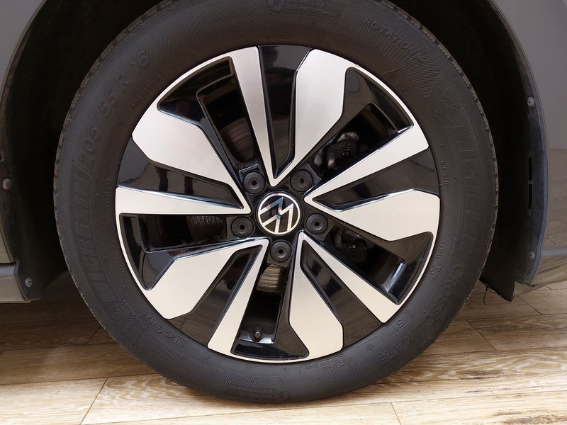 Volkswagen Golf 8 2.0 TDI automatik Move • panorama • HUD — 11