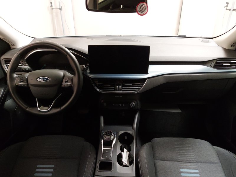 Ford Focus Turnier 1.5 EcoBlue Active automatik • LED • AHK — 16