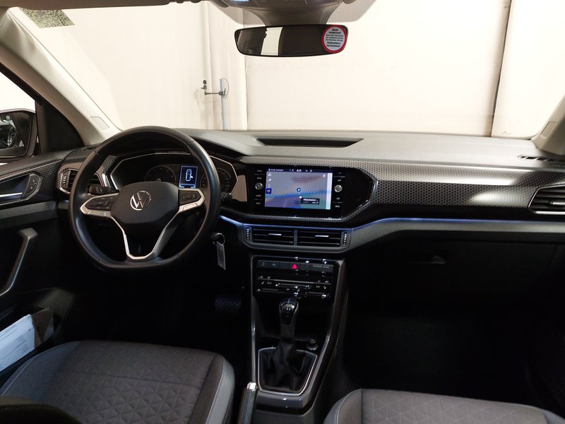 Volkswagen T-Cross 1.0 TSI Style automatik • bežično punjenje • Full LED — 18