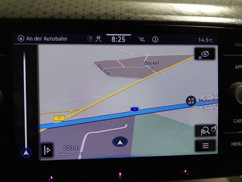 Volkswagen T-Cross 1.0 TSI Style automatik • bežično punjenje • Full LED — 19