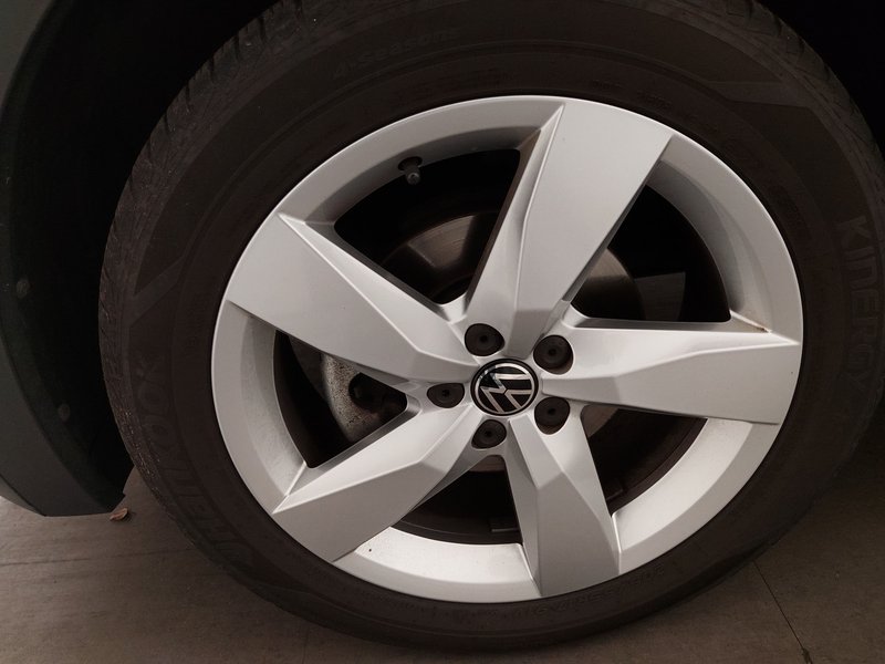 Volkswagen T-Cross 1.0 TSI Style automatik • bežično punjenje • Full LED — 8