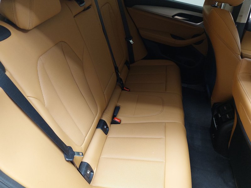 BMW X3 xDrive30e automatik • kuka • Full LED — 12