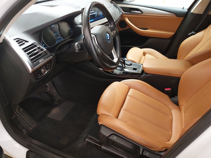 BMW X3 xDrive30e automatik • kuka • Full LED — 6