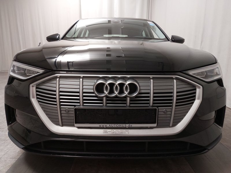 Audi e-tron Sportback 50 quattro • zračni ovjes • 360° kamera — 10