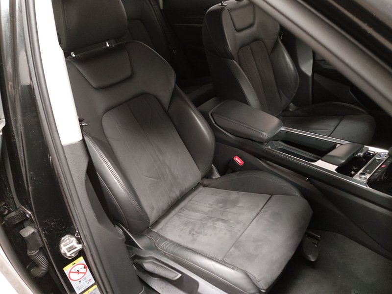 Audi e-tron Sportback 50 quattro • zračni ovjes • 360° kamera — 12