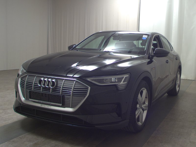 Audi e-tron Sportback 50 quattro • zračni ovjes • 360° kamera — 2