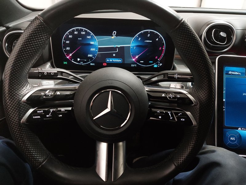 Mercedes-Benz C 300 d karavan Avantgarde AMG automatik • LED • masaža sjedala — 16