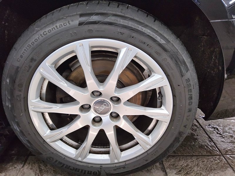 Audi A4 Avant 40 TDI automatik • ACC • Full LED — 10