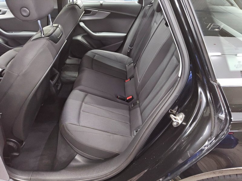 Audi A4 Avant 40 TDI automatik • ACC • Full LED — 13