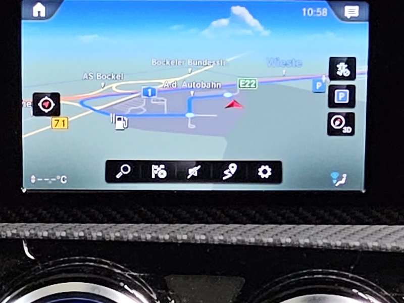 Mercedes-Benz A 200 d automatik • 360° kamera • koža — 7