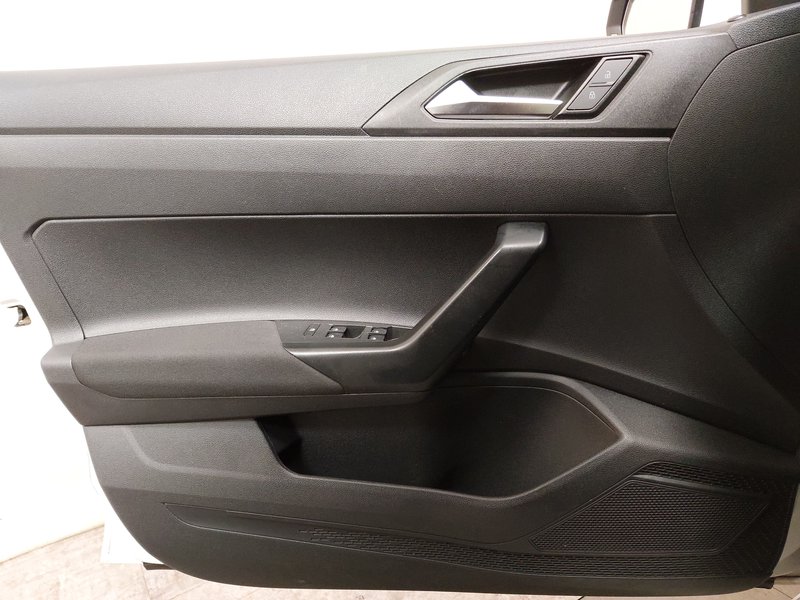 Volkswagen Polo 1.0 TSI Trendline — 5