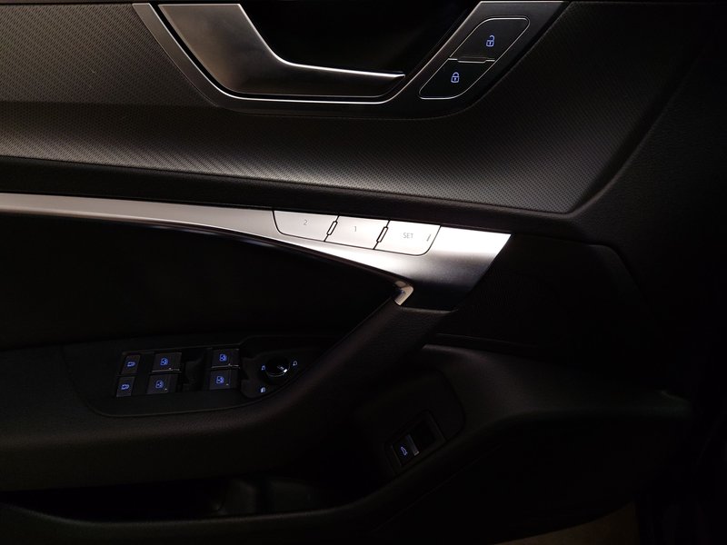 Audi A6 40 TDI automatik quattro design • 360° kamera • Adaptivno ogibanje — 5