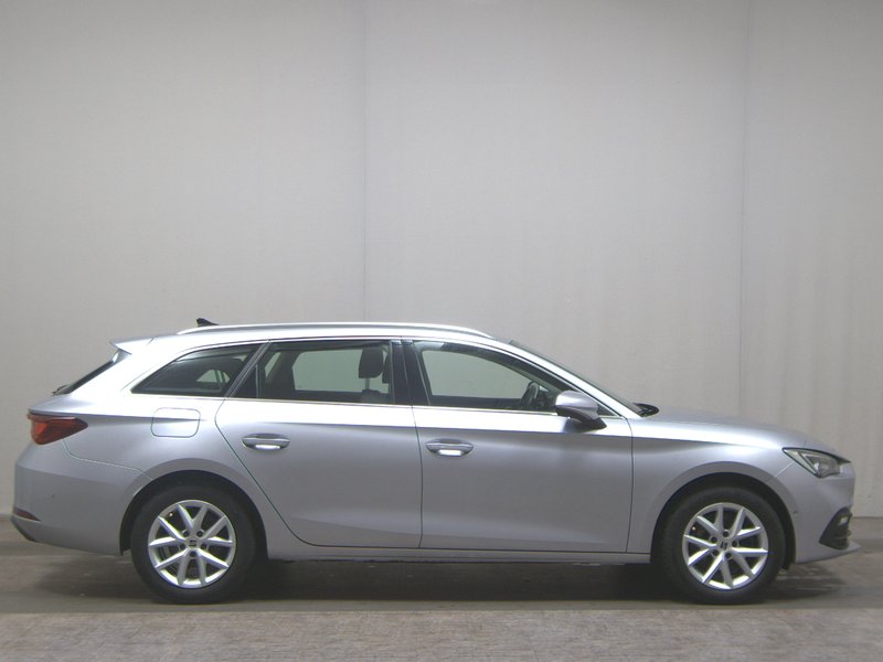 SEAT Leon Sportstourer 2.0 TDI Style • ACC • AHK