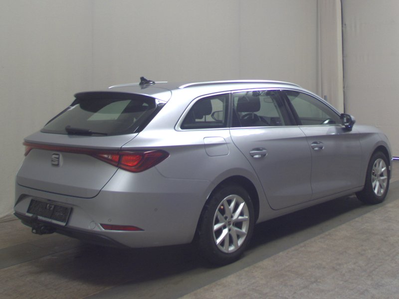 SEAT Leon Sportstourer 2.0 TDI Style • ACC • AHK — 4