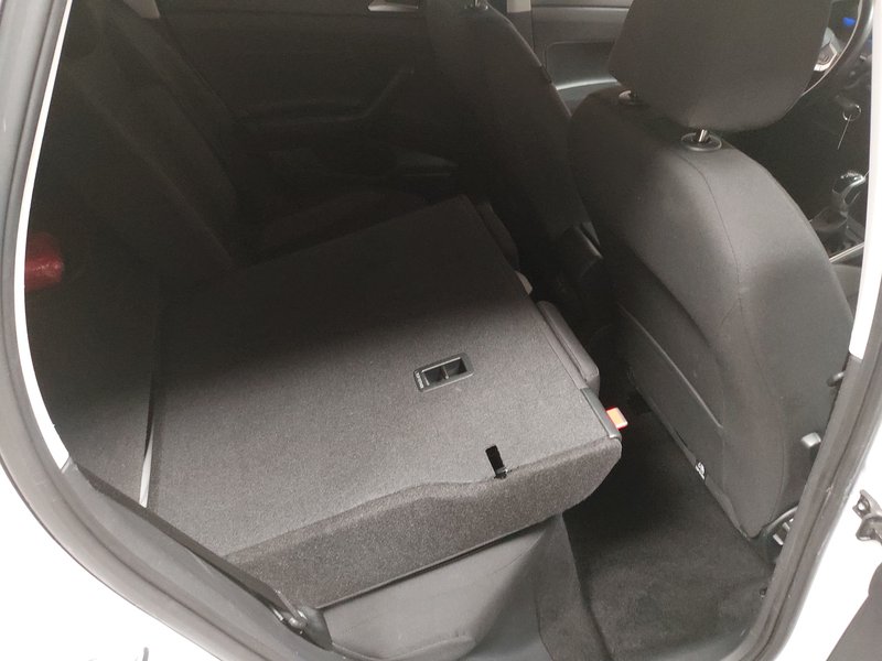 Volkswagen Polo 1.0 Life • Full LED • digitalni instrumenti — 11