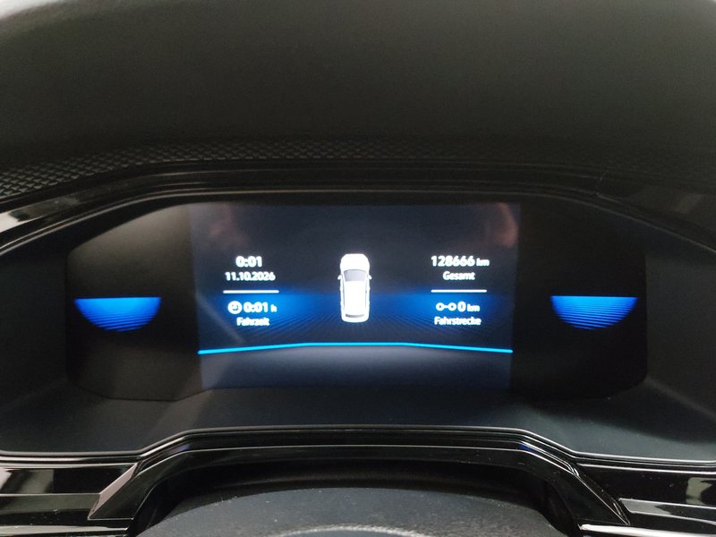Volkswagen Polo 1.0 Life • Full LED • digitalni instrumenti — 20