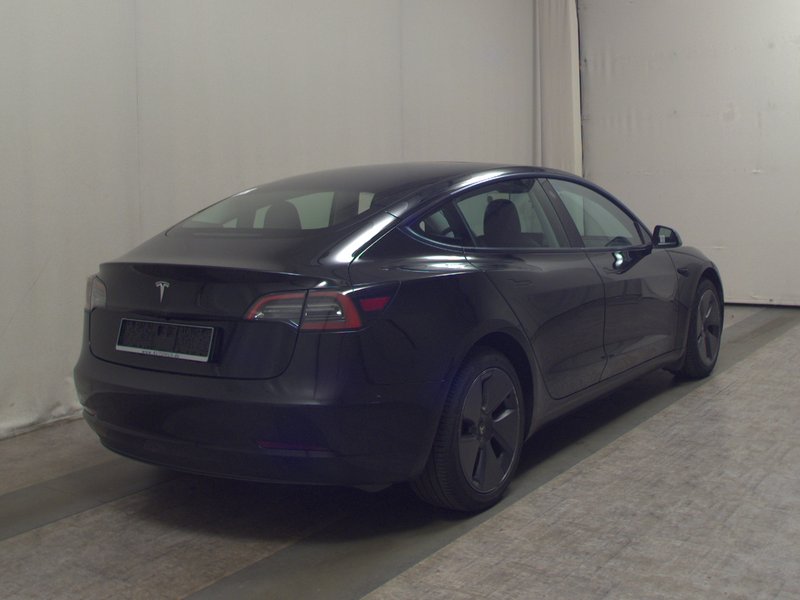 Tesla Model 3 • ACC • Full LED — 4