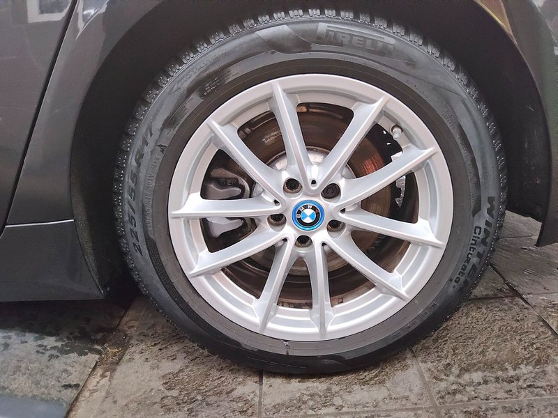 BMW 530e automatik • ACC • koža — 11