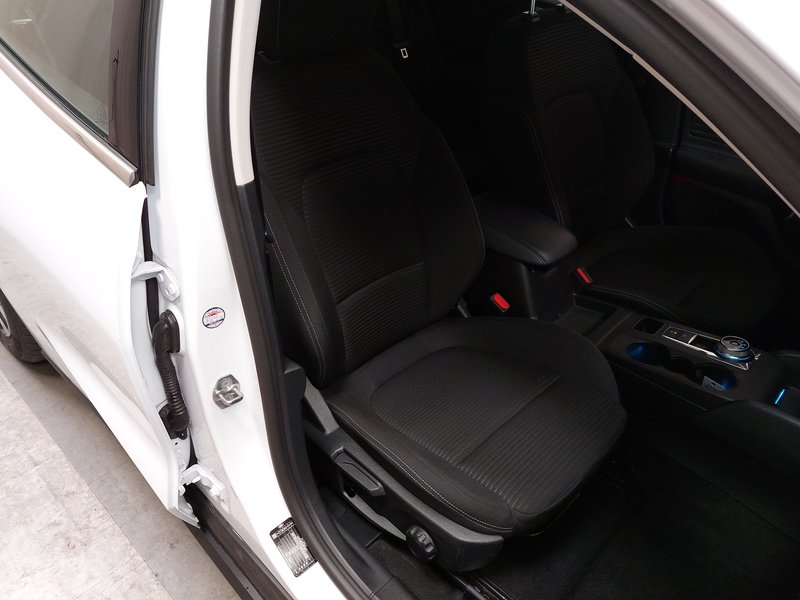 Ford Focus 1.5 EcoBlue automatik Titanium • LED — 10
