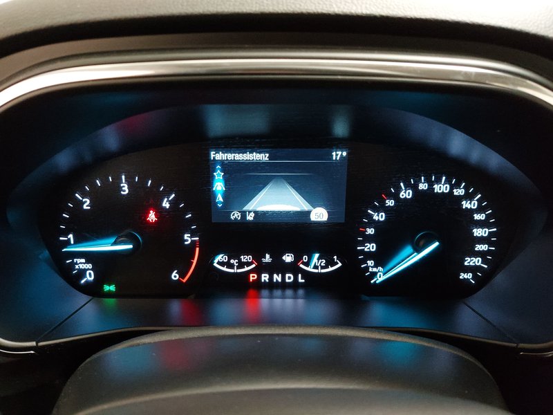 Ford Focus 1.5 EcoBlue automatik Titanium • LED — 20