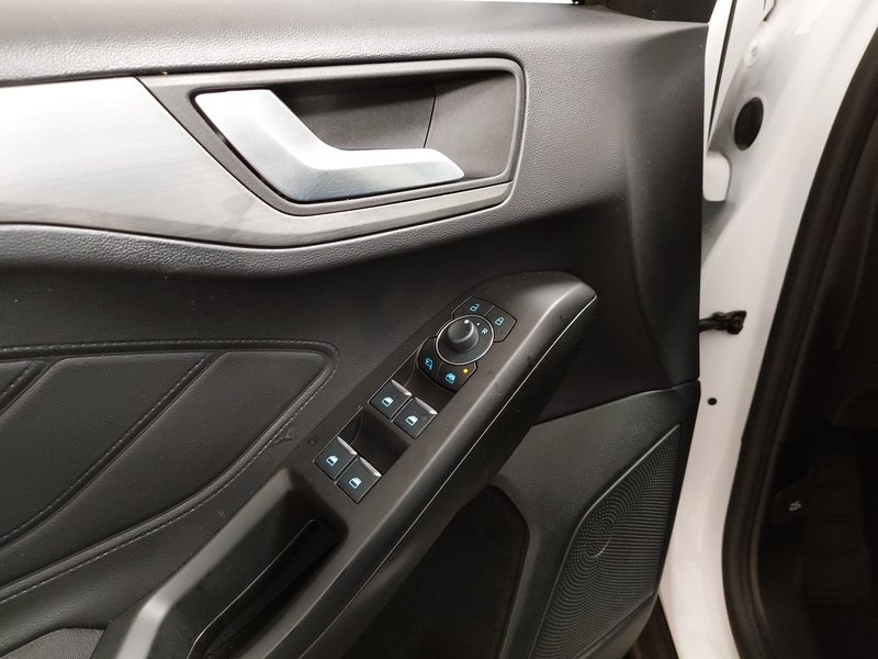 Ford Focus 1.5 EcoBlue automatik Titanium • LED — 5