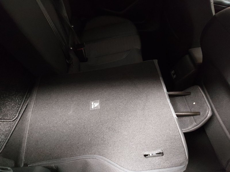 Peugeot 208 Allure • LED • navigacija — 11