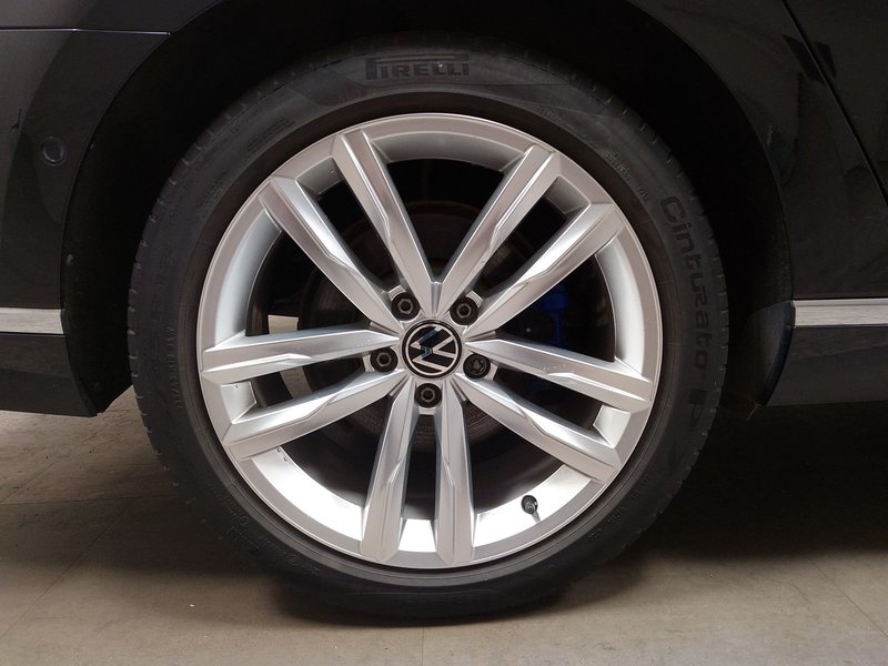 Volkswagen Passat Variant GTE 1.4 TSI automatik • masaža • digitalni instrumenti — 8