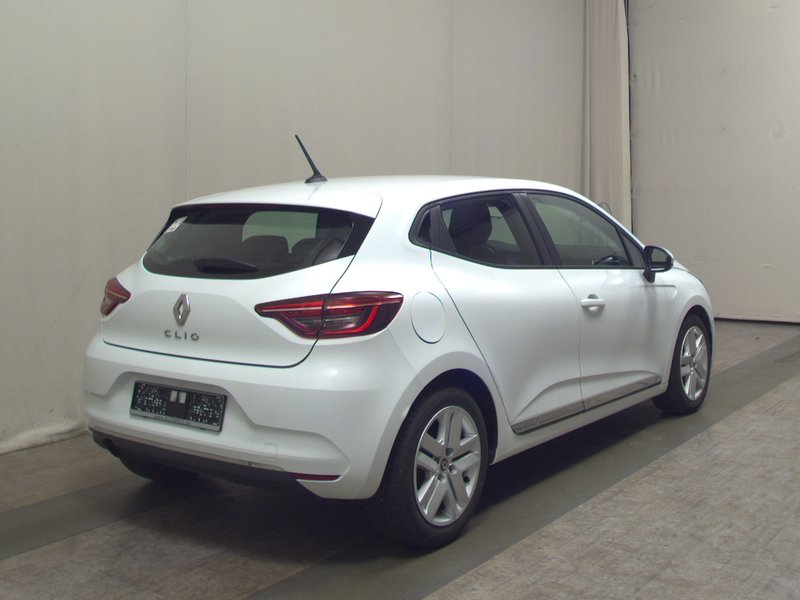 Renault Clio 1.0 • Full LED — 4
