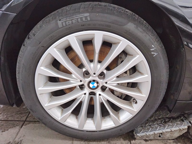 BMW 540d Touring xDrive automatik Luxury Line • panorama • HUD — 10