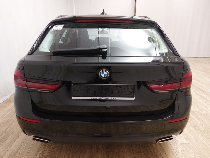BMW 530i Touring automatik • ACC • el. peta vrata — 14