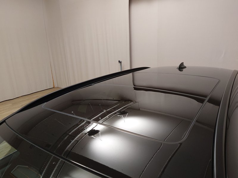 BMW 530i Touring automatik • ACC • el. peta vrata — 17