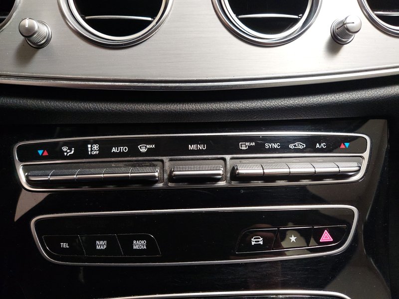 Mercedes-Benz E 220 d karavan automatik Avantgarde • grijano staklo — 15