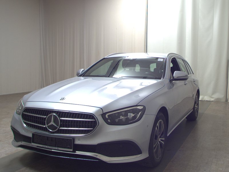 Mercedes-Benz E 220 d karavan automatik Avantgarde • grijano staklo — 2