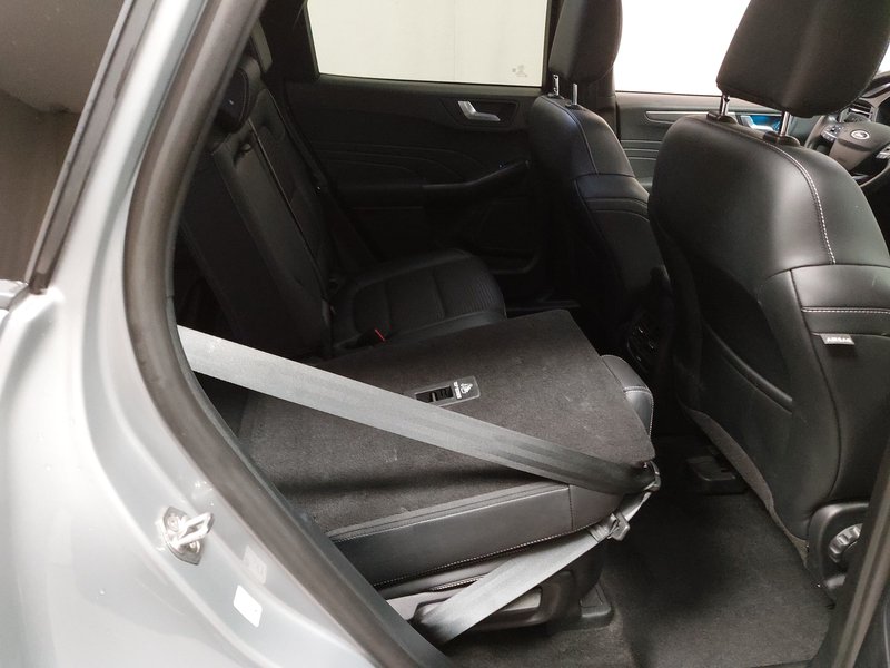 Ford Kuga 2.0 TDCi Titanium X automatik • ACC • AHK — 11