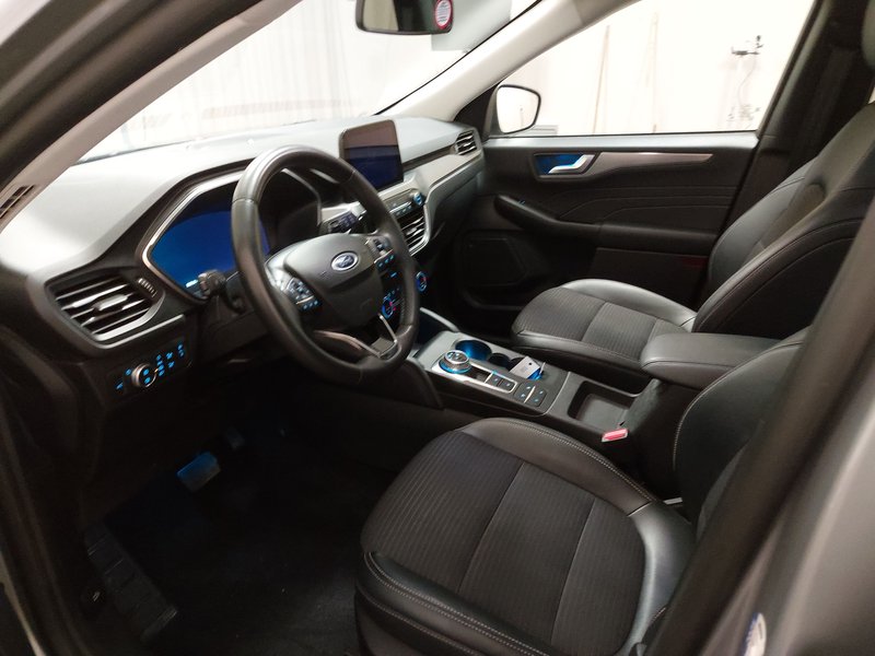 Ford Kuga 2.0 TDCi Titanium X automatik • ACC • AHK — 6
