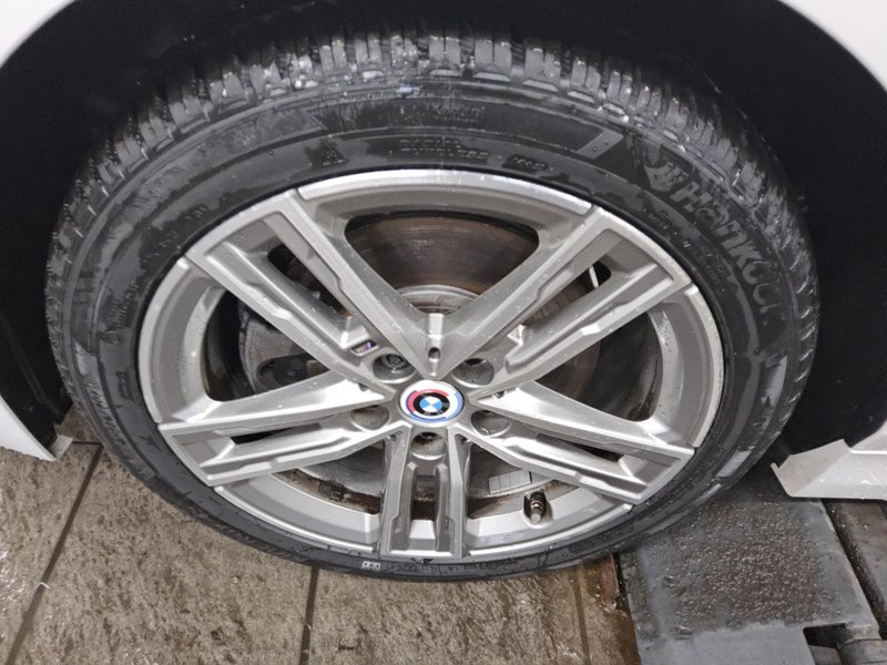BMW 118d automatik M Sport • Full LED • digitalni instrumenti — 11