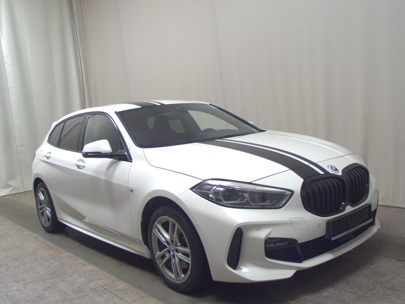 BMW 118d automatik M Sport • Full LED • digitalni instrumenti — 3