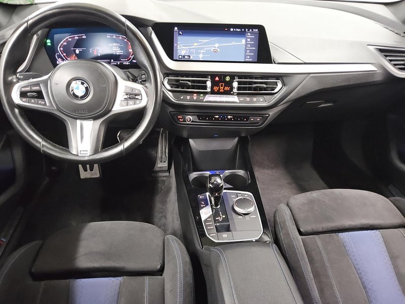 BMW 118d automatik M Sport • Full LED • digitalni instrumenti — 5