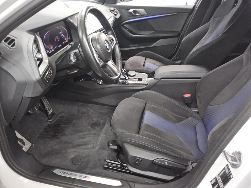 BMW 118d automatik M Sport • Full LED • digitalni instrumenti — 9