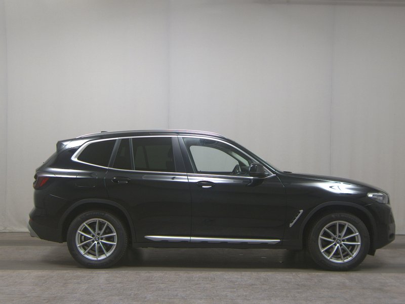BMW X3 xDrive20d automatik • ACC • koža
