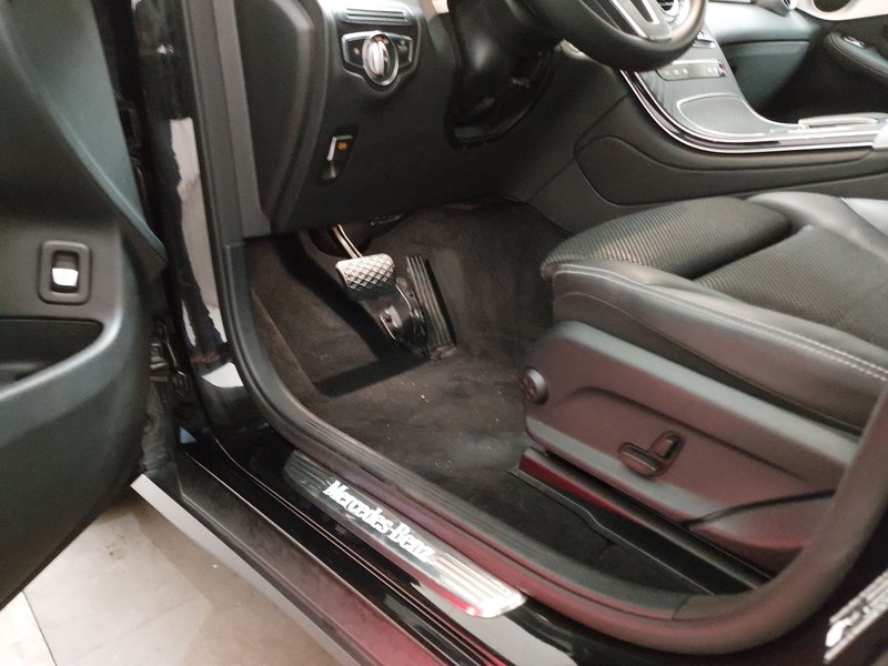 Mercedes-Benz GLC 220 d automatik Exclusive • adaptivni ovjes • 360° kamera — 7