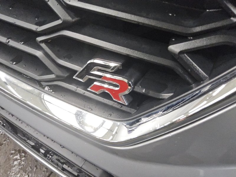 SEAT Leon 1.5 TSI automatik FR-Line • AHK • Full LED — 11