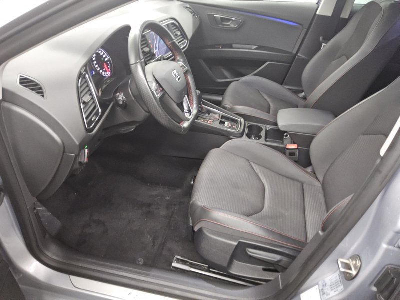 SEAT Leon 1.5 TSI automatik FR-Line • AHK • Full LED — 8