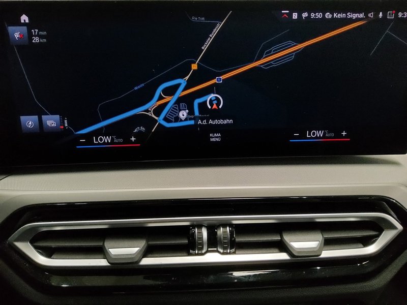 BMW 320e Touring automatik • LED • digitalni instrumenti — 7