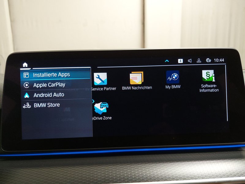 BMW 530e Touring M Sport automatik • ACC • Full LED — 18
