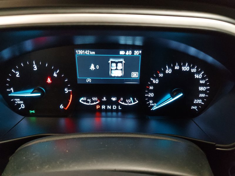 Ford Focus Turnier 1.5 EcoBlue automatik Cool&Connect • LED • Kuka za vuču (AHK) — 21