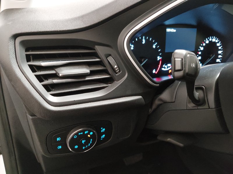Ford Focus Turnier 1.5 EcoBlue automatik Cool&Connect • LED • Kuka za vuču (AHK) — 7